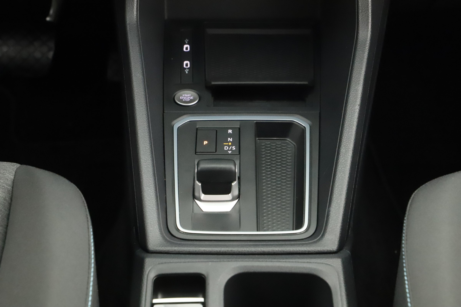Ford Tourneo Connect - 2025