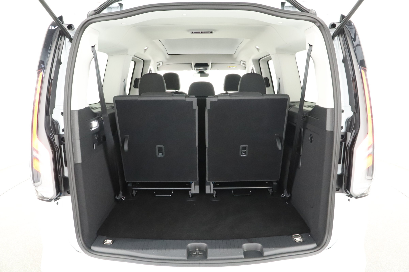 Ford Tourneo Connect - 2025