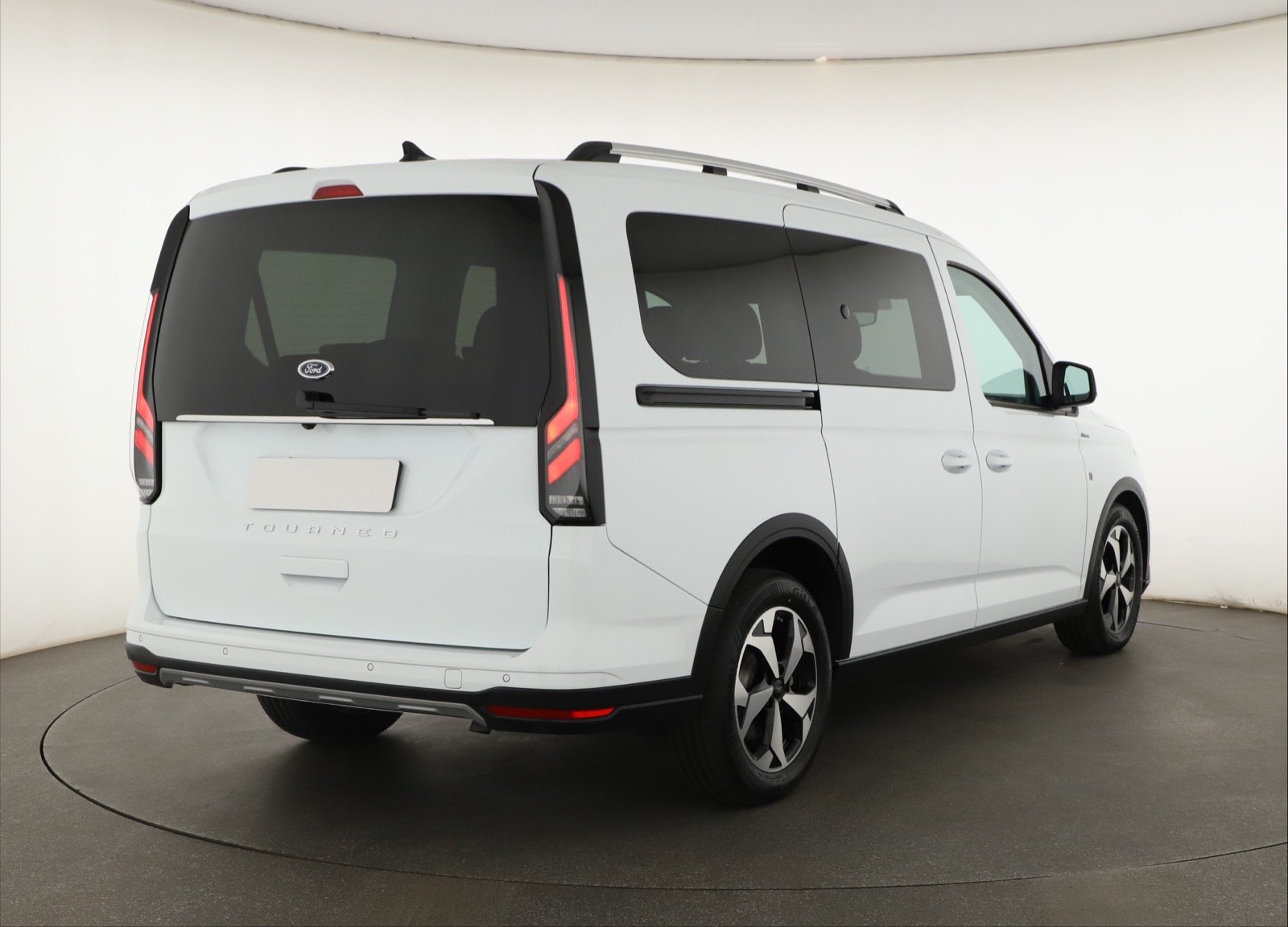 Ford Tourneo Connect - 2025