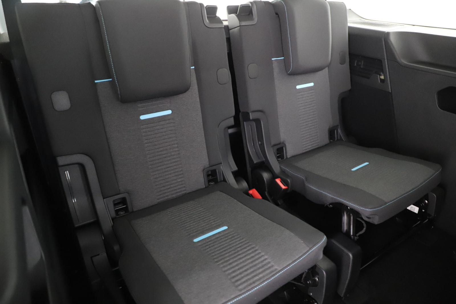 Ford Tourneo Connect - 2025