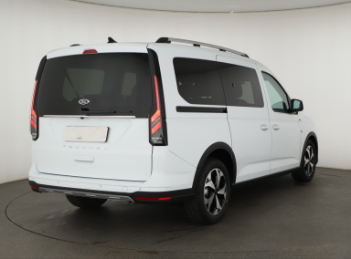 Ford Tourneo Connect - 2025