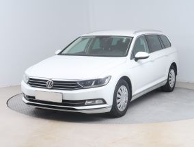 Volkswagen Passat - 2016