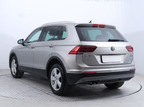 Volkswagen Tiguan - 2017