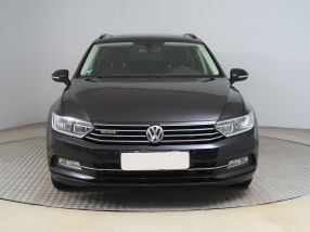 Volkswagen Passat - 2016