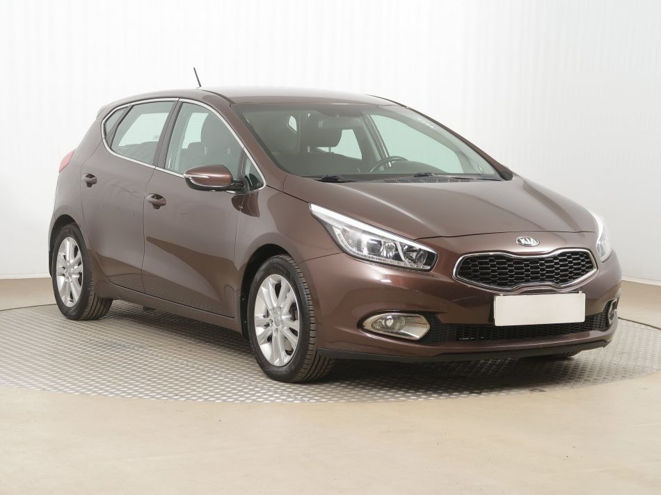 Kia Ceed - 2012