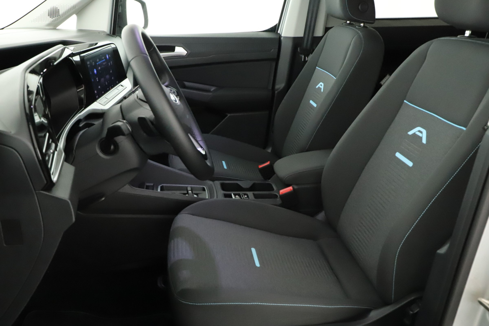 Ford Tourneo Connect - 2025