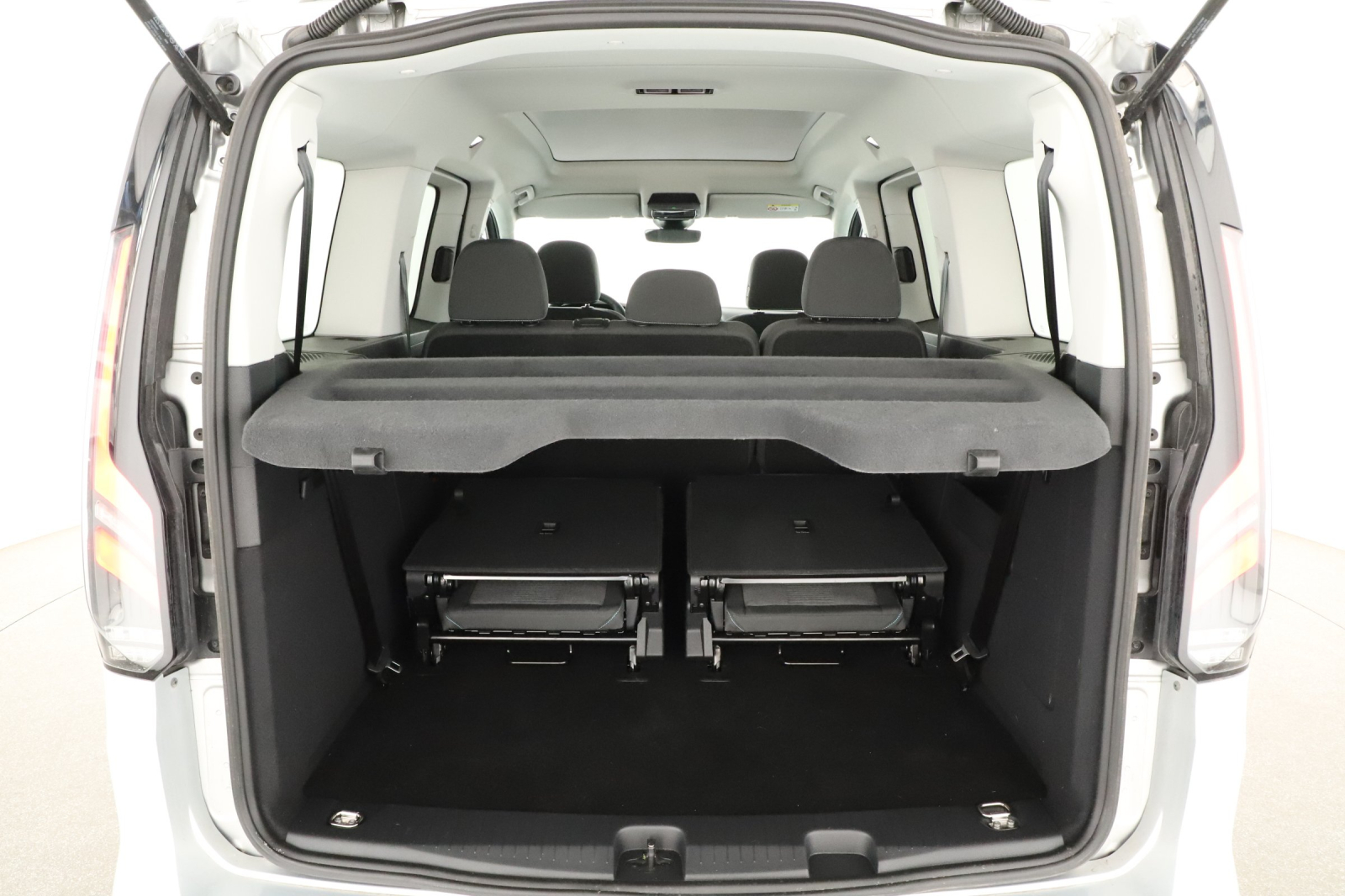 Ford Tourneo Connect - 2025