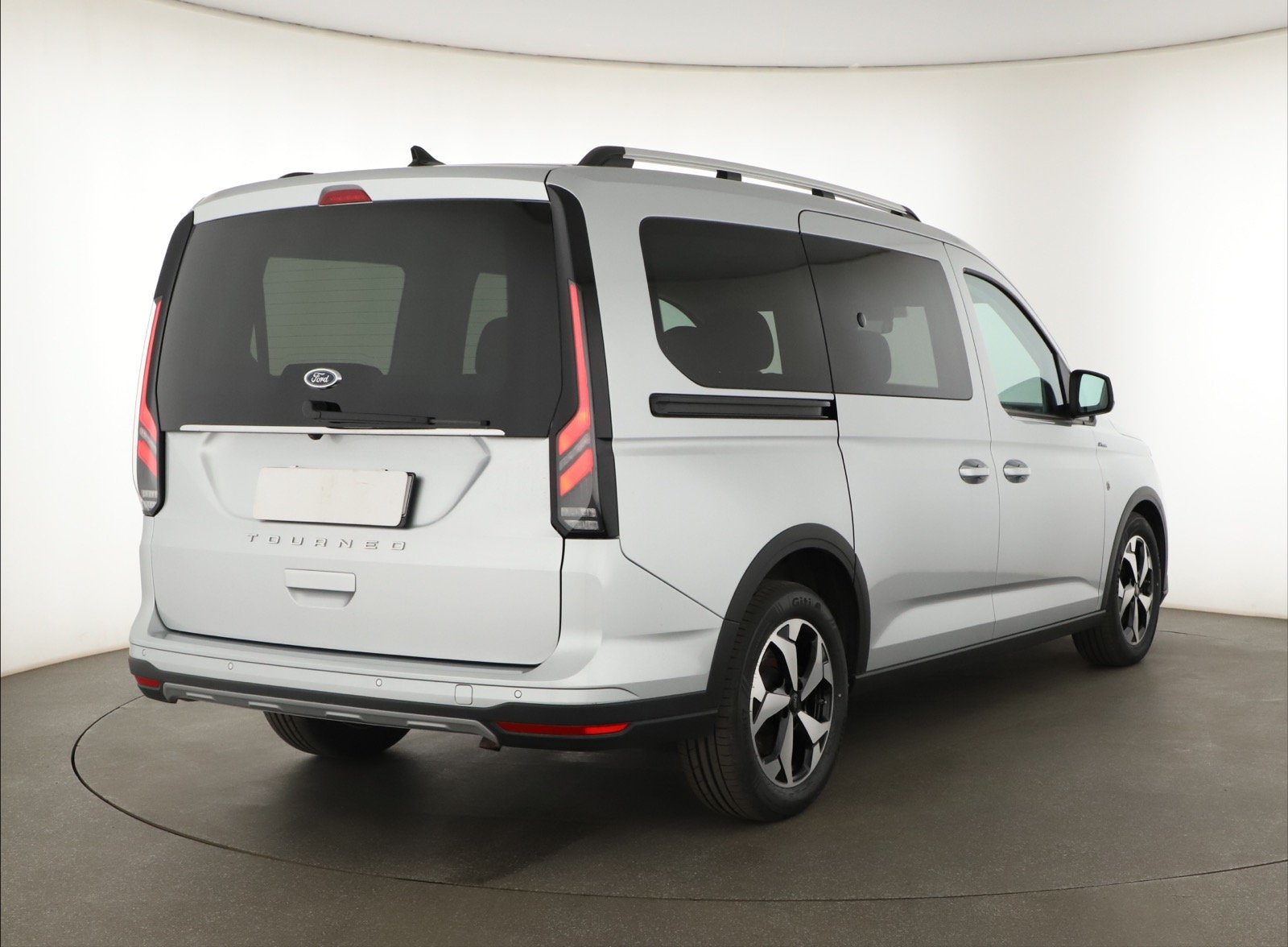 Ford Tourneo Connect - 2025