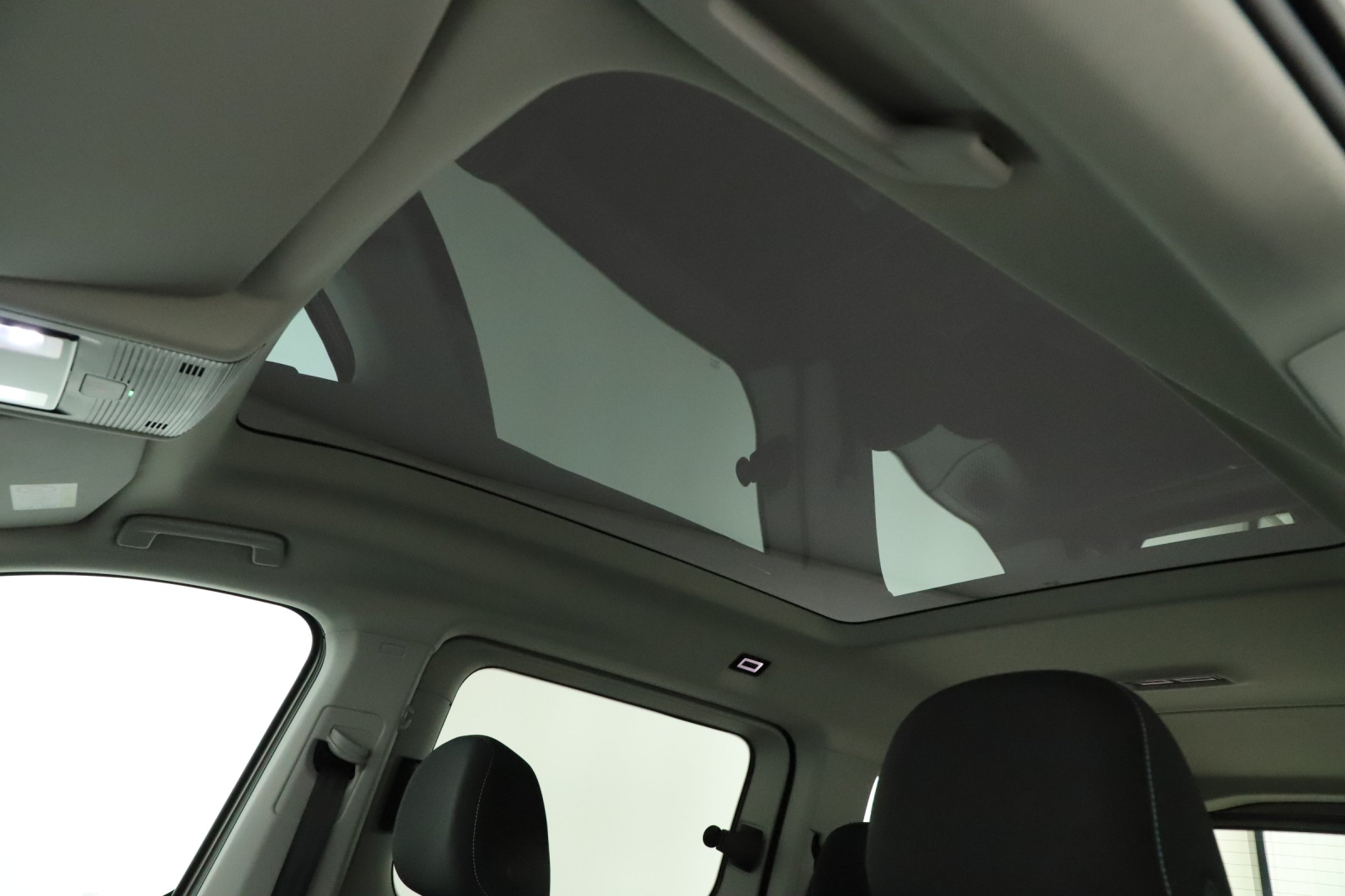 Ford Tourneo Connect - 2025