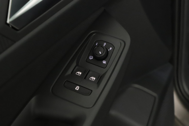 Ford Tourneo Connect - 2025