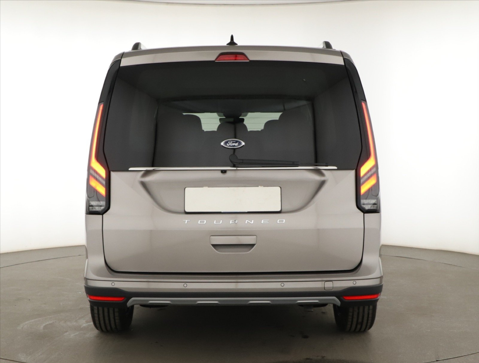 Ford Tourneo Connect - 2025