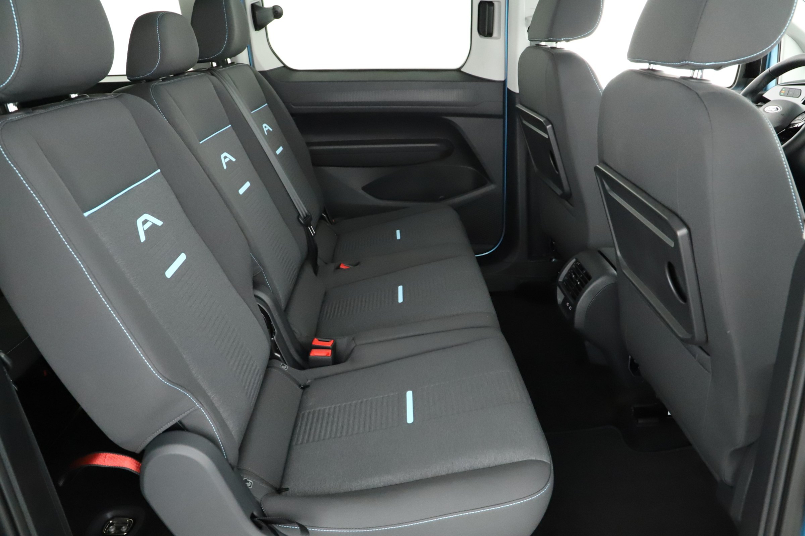 Ford Tourneo Connect - 2025