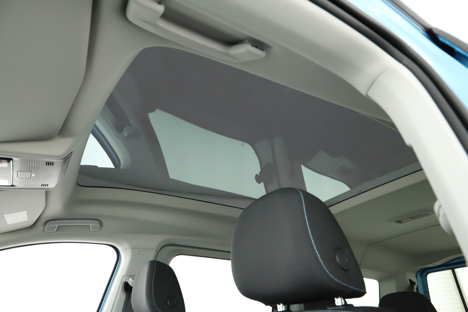 Ford Tourneo Connect - 2025