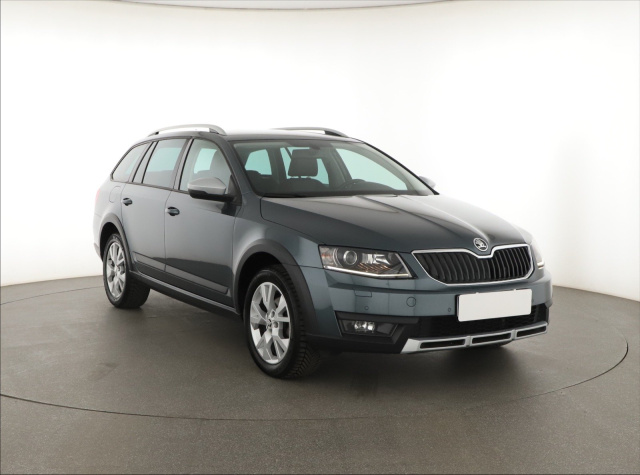 Škoda Octavia Scout 2015