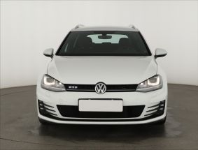 Volkswagen Golf - 2016
