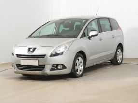 Peugeot 5008 - 2014