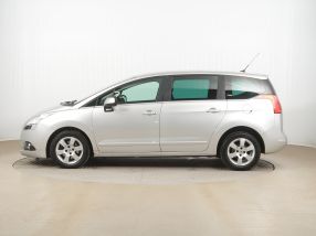 Peugeot 5008 - 2014