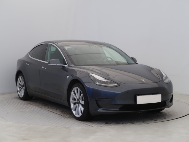 Tesla Model 3 2019