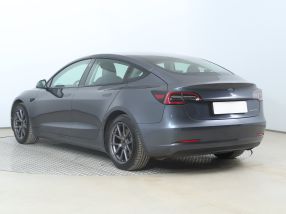 Tesla Model 3 - 2020