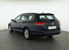 Volkswagen Passat - 2016