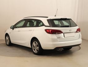 Opel Astra - 2019
