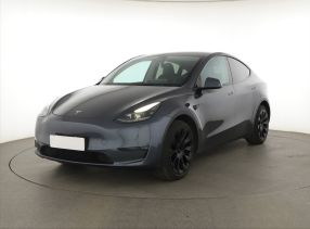 Tesla Model Y - 2022