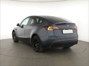 Tesla Model Y - 2022