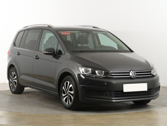 Volkswagen Touran 2021