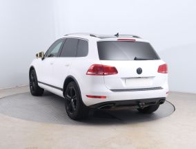 Volkswagen Touareg - 2014
