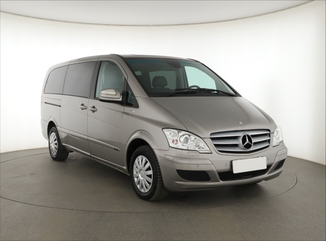 Mercedes-Benz Viano, 2012