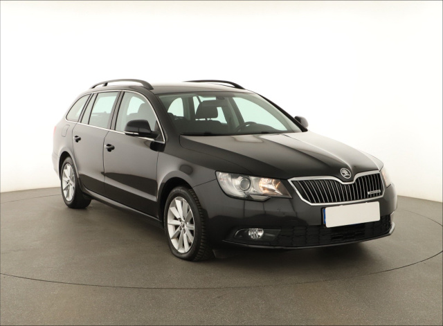 Škoda Superb 2014