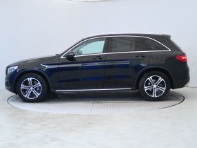 Mercedes-Benz GLC - 2016