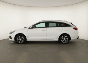 Hyundai i30 - 2021