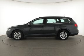 Volkswagen Passat - 2020