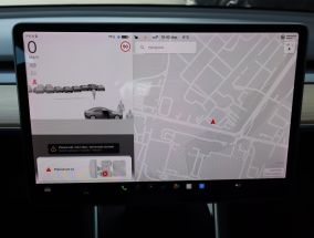 Tesla Model 3 - 2019