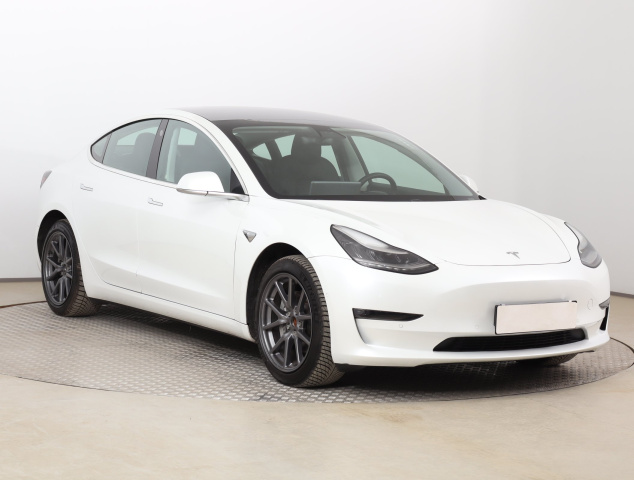 Tesla Model 3 2019