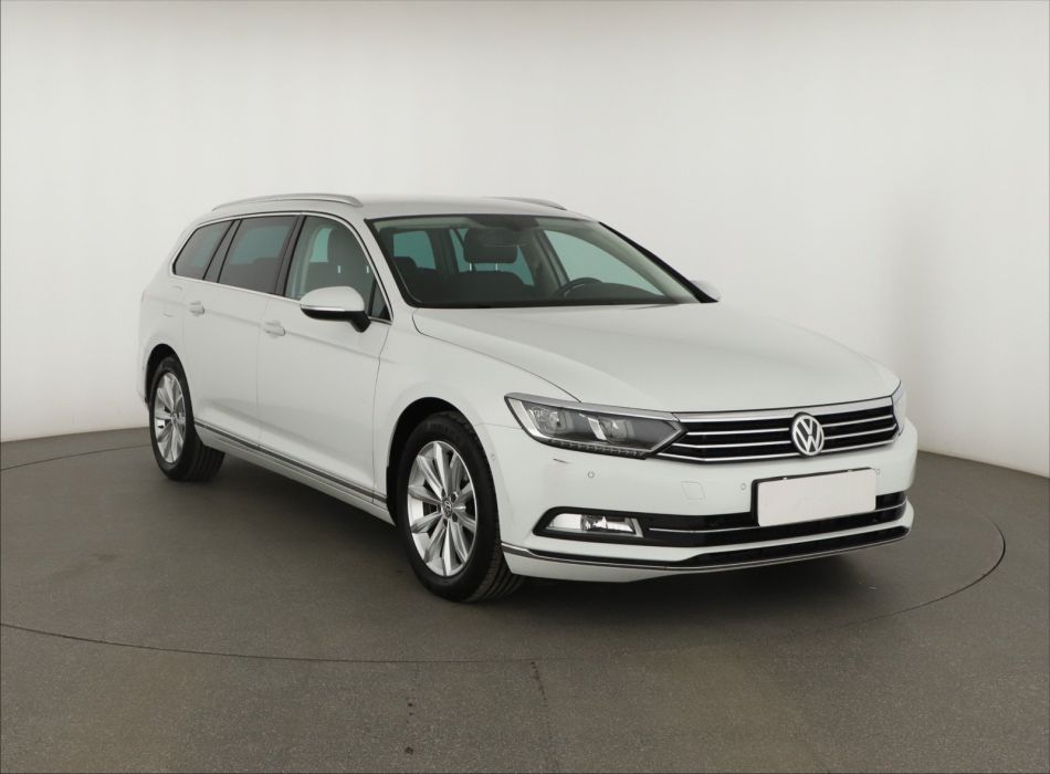 Volkswagen Passat - 2016