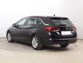Opel Astra - 2020