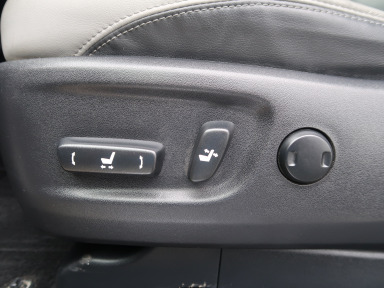 Toyota Land Cruiser - 2023