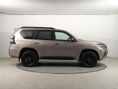 Toyota Land Cruiser - 2023