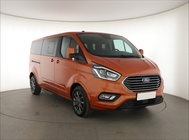 Ford Tourneo Custom 2019