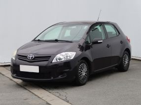 Toyota Auris - 2010