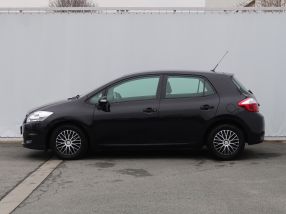 Toyota Auris - 2010