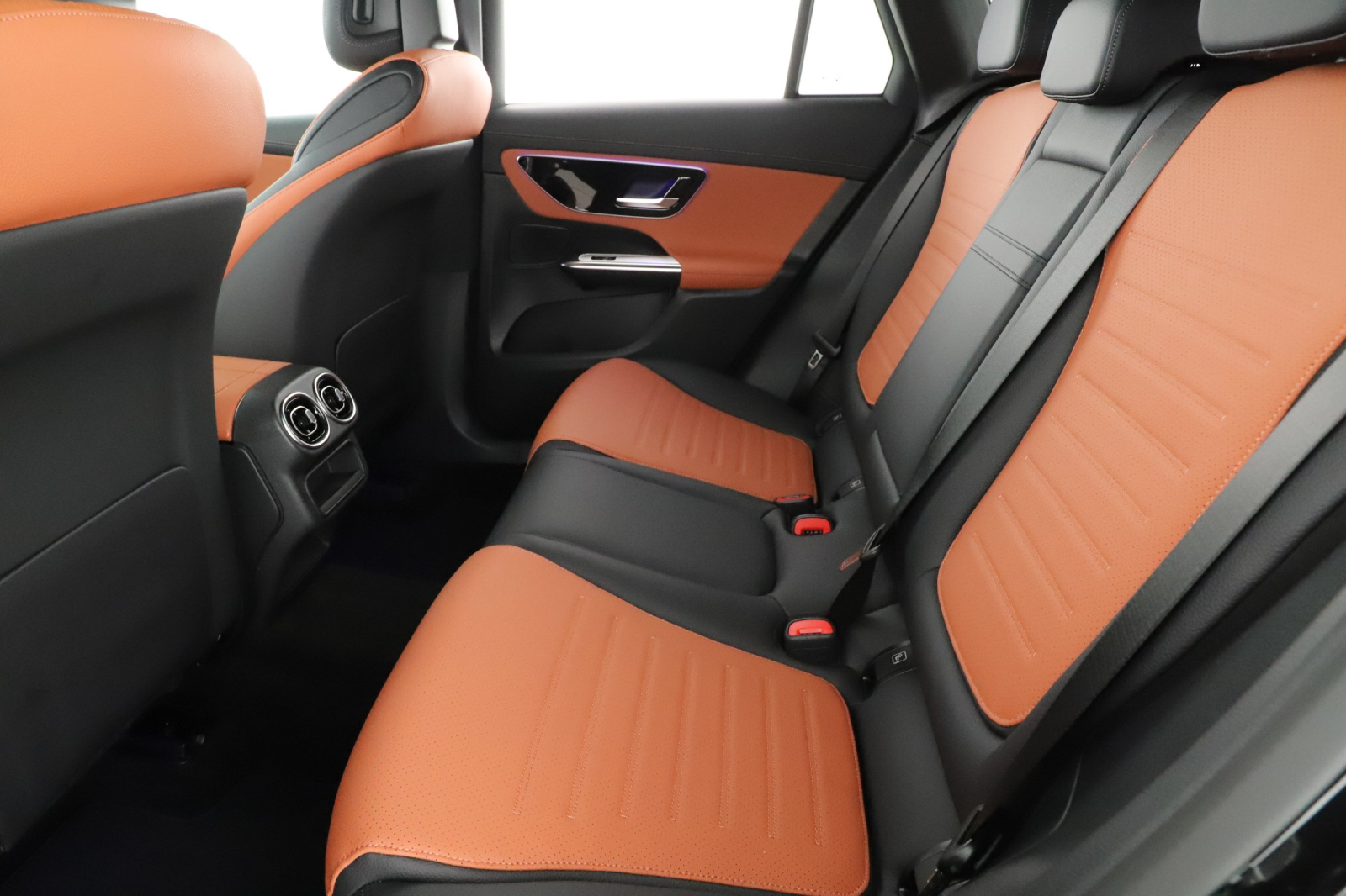 Mercedes - Benz GLC - 2025