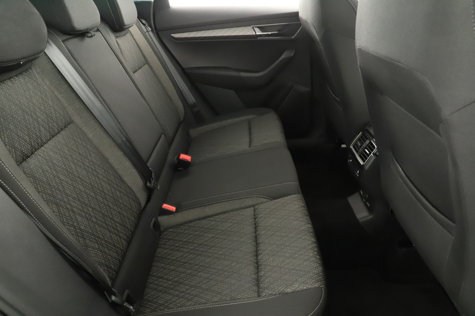 Škoda Karoq - 2025