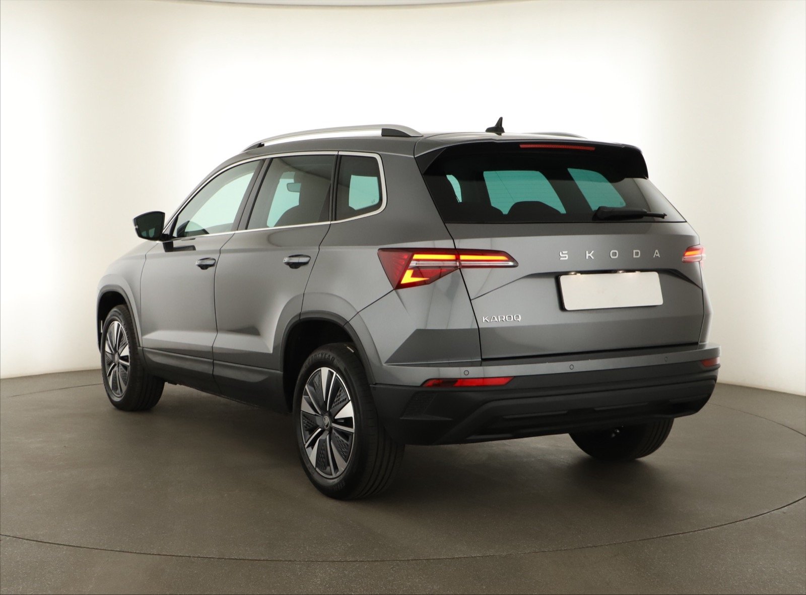 Škoda Karoq - 2025
