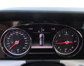 Mercedes-Benz E - 2017