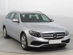 Mercedes-Benz E - 2017