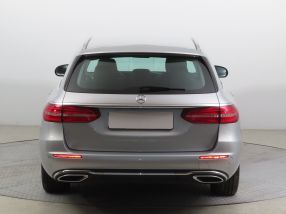 Mercedes-Benz E - 2017
