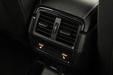 Škoda Karoq - 2025